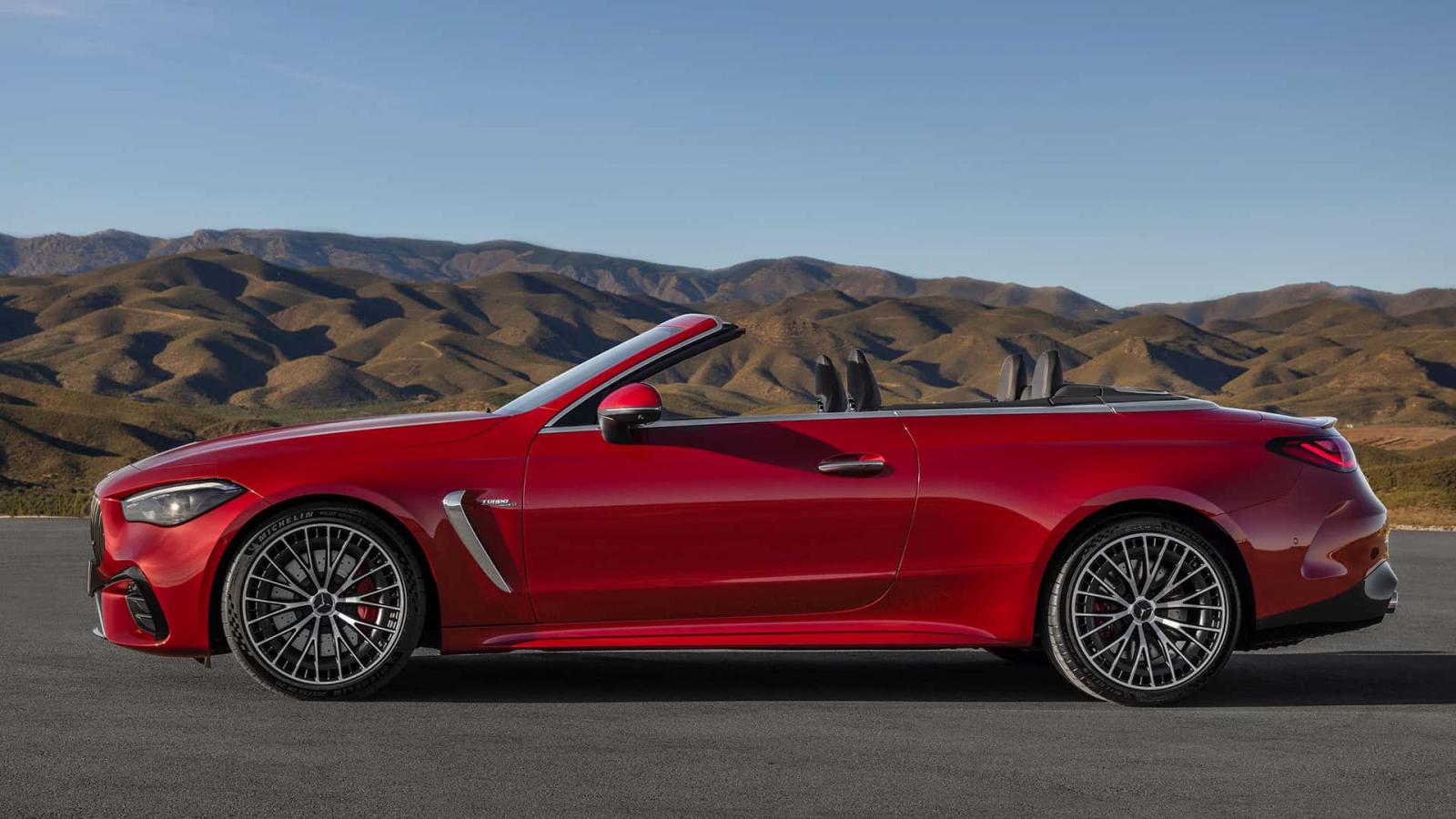Αγριεμένη με 449 άλογα η νέα Mercedes-AMG CLE 53 Cabriolet